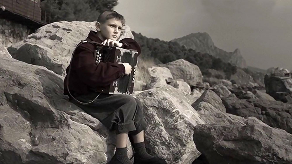 Кадр из сериала.