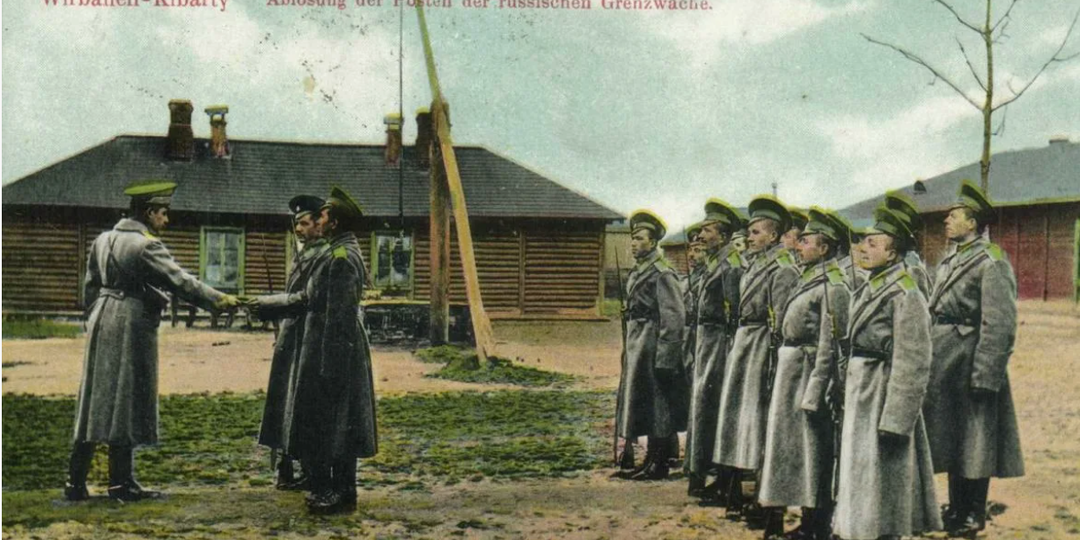 До 1917 года они называли себя "стражники". Пограничниками стали позднее. История ОКПС - Отдельного Корпуса Пограничной Стражи