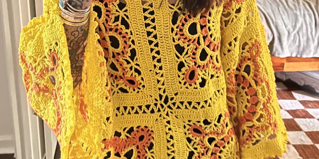 ИДЕИ ДЛЯ ВЯЗАНЫХ КРЮЧКОМ ТОПОВ, ДЖЕМПЕРОВ И КОФТОЧЕК