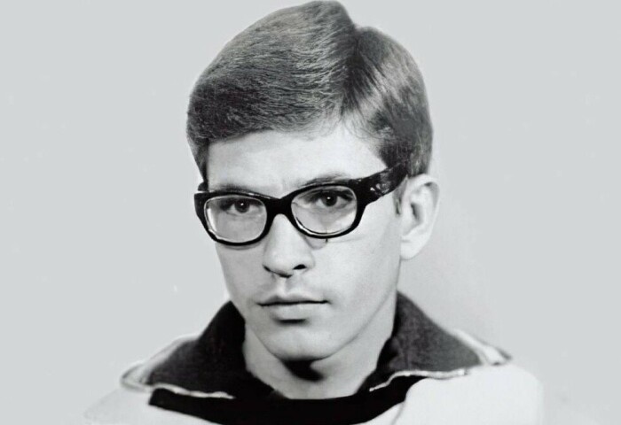 Владислав в юности.