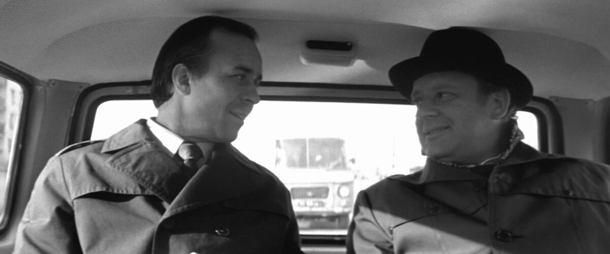 Одна из немногих ролей Юрия Визбора в кино.