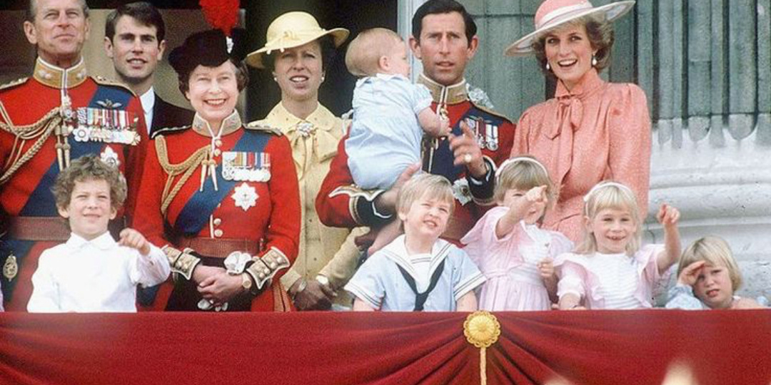 БКС: IT’S JUST ABOUT MEDIA. ФЕНОМЕН БРИТАНСКОЙ КОРОЛЕВСКОЙ СЕМЬИ. ЗАЧЕМ НАМ НУЖНО ЗНАТЬ ОБ ИХ ЖИЗНИ?