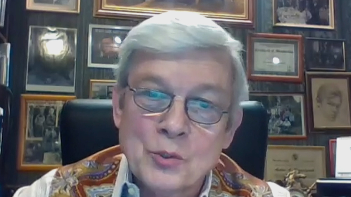    Андрей Конопляник.