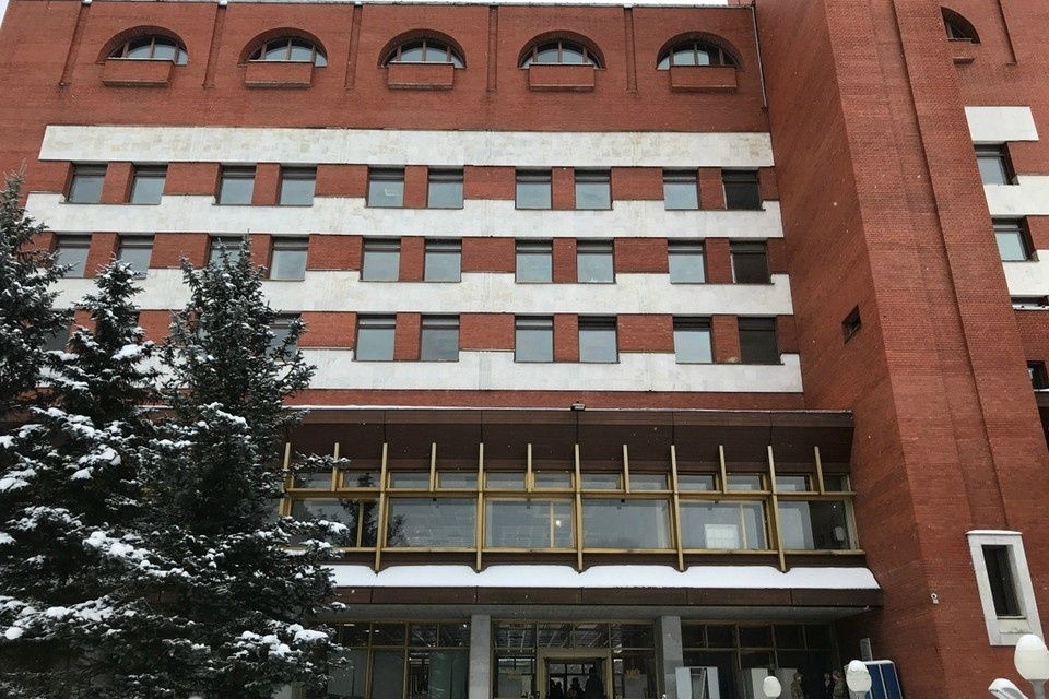    Здание решили сносить в феврале. Фото: vk.com/story_sestroreck