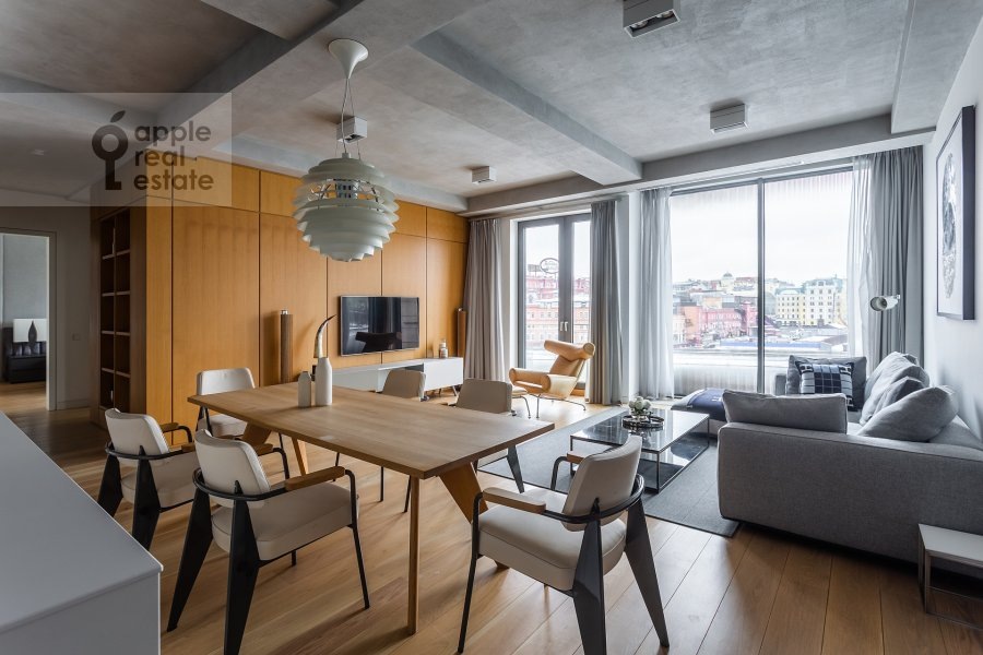 Фото из архива Apple Real Estate