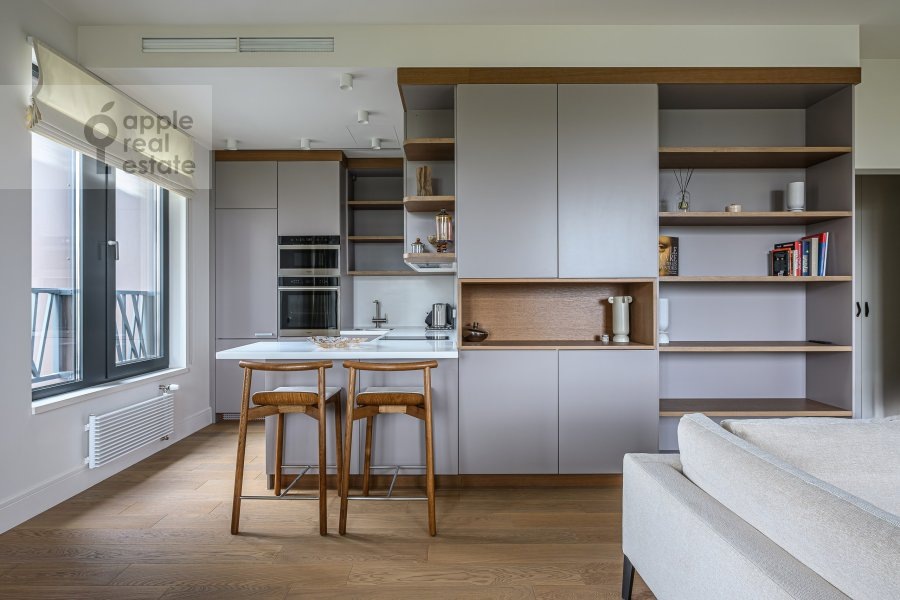 Фото из архива Apple Real Estate