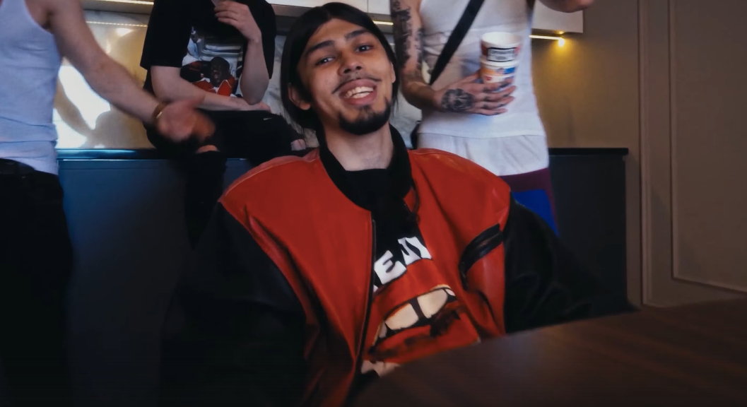    Владислав Кобзев. Скриншот: VK @dopevjallah