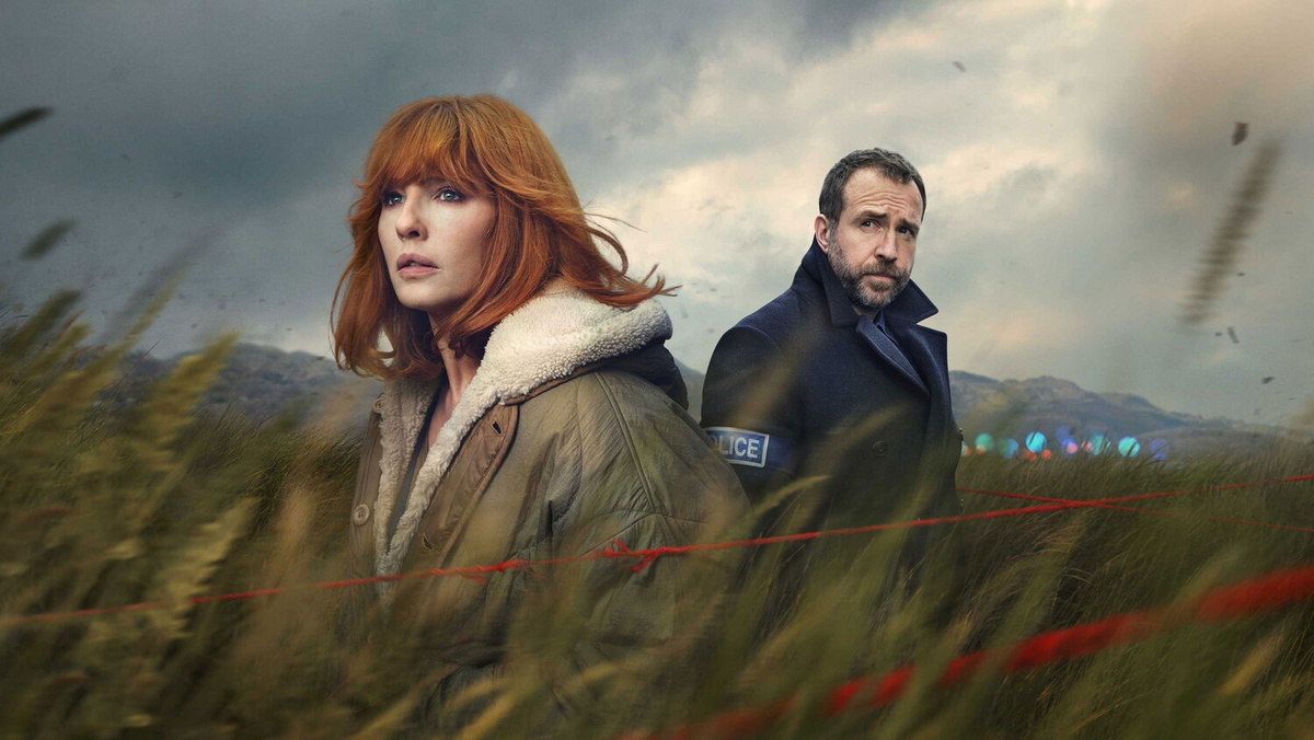 Кадр из мини-сериала «Под солончаком», 2026 год, режиссеры Клер Окли, Мэри Найи