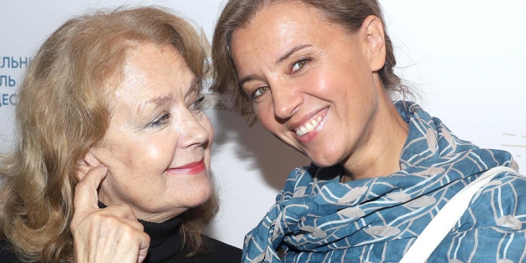«Мою любовь к маме разделяет вся страна!»: дочь Ирины Алферовой обратилась к ней в день 75-летия