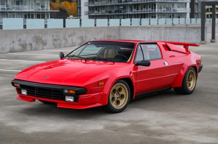 Lamborghini Jalpa часто не воспринимали всерьез. Фото: bringatrailer.com