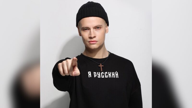    Ярослав Дронов, известный под псевдонимом SHAMAN, не поддался давлению.