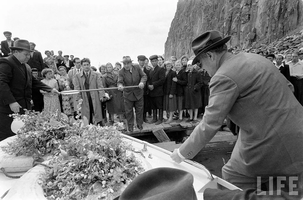 1959. Фотограф: Говард Сочурек Howard Sochurek