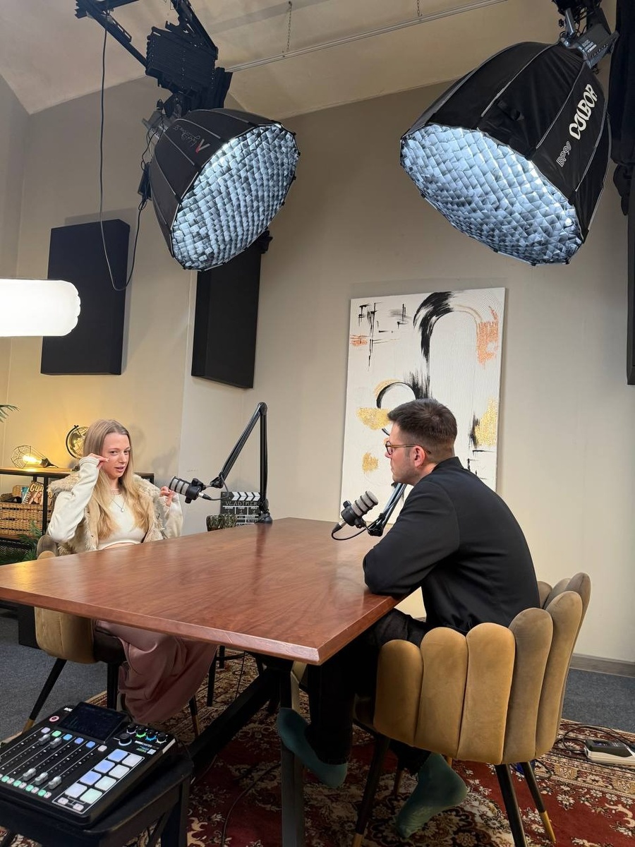 фото канала "Подкаст Димова",  ваш Владимир Димов