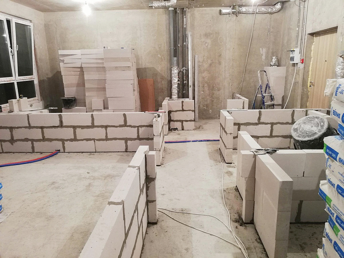 Монтаж перегородок в квартире