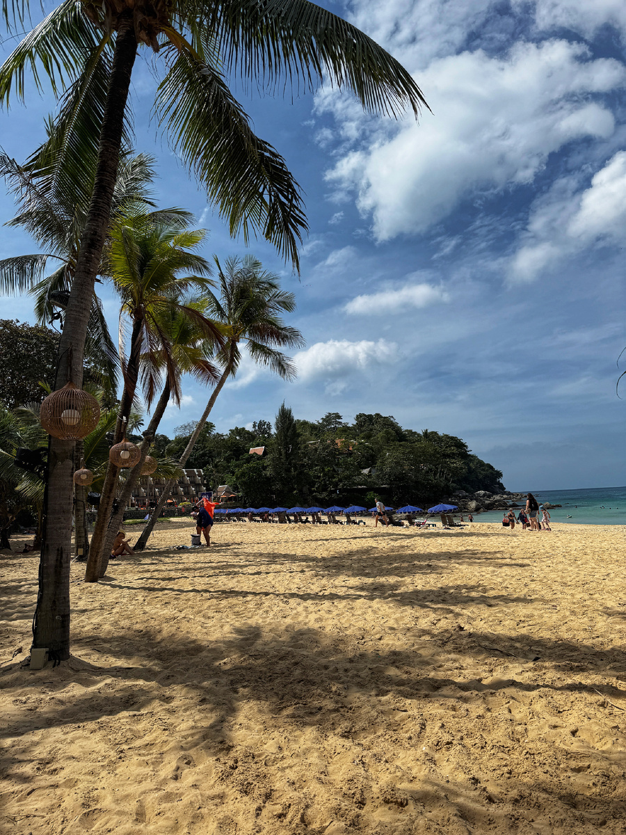 Пляж Карон.