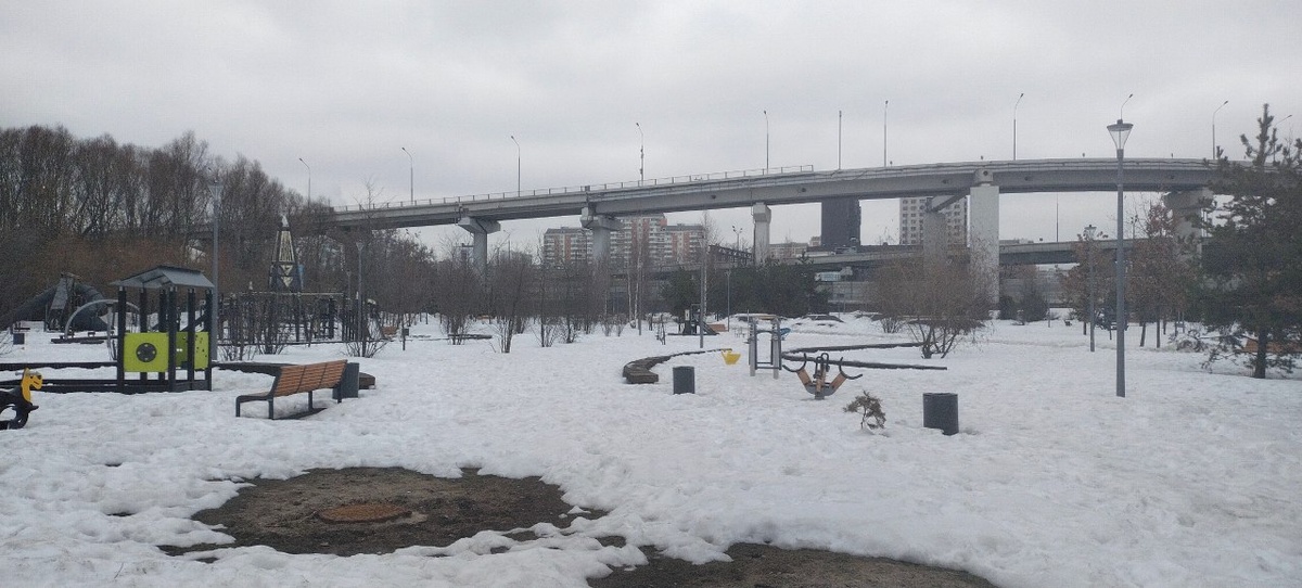 1. Ведь она течёт непрерывно, от Северной ТЭЦ, почти всегда в трубах, до тех пор пока не вынернет у Лихоборская набережная 4к1.