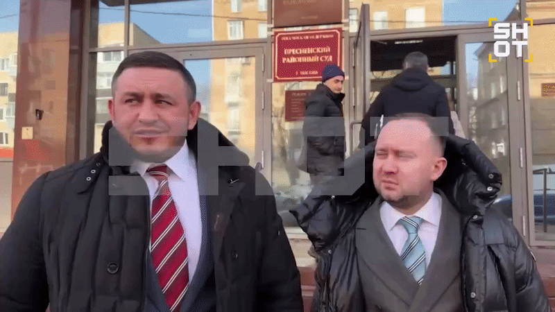    Общественник уверяет, что "в этой истории пойдёт до конца". GIF видео ТГ-канала "Виталий Бородин"