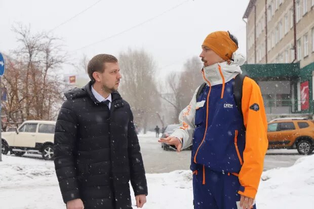     Выездное совещание. Сквер "Центральный".Сергей Кулыгин, "БР"