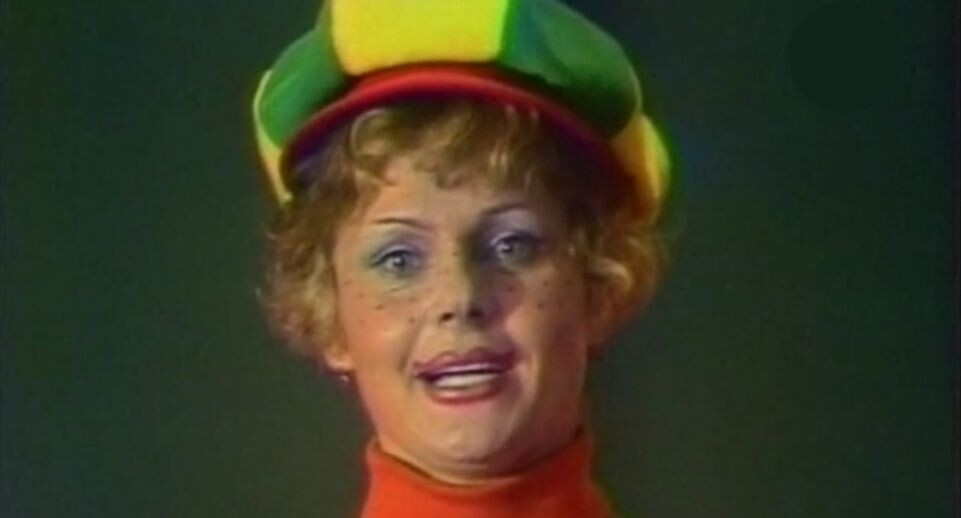    Кадр из документального фильма «Как уходили кумиры» на телеканале «Время» / Стоп-кадр видео Youtube