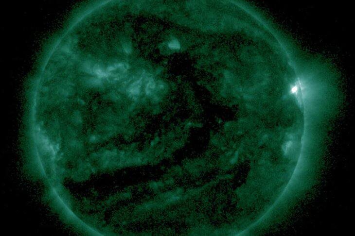 Солнце проснулось после трех недель тишины