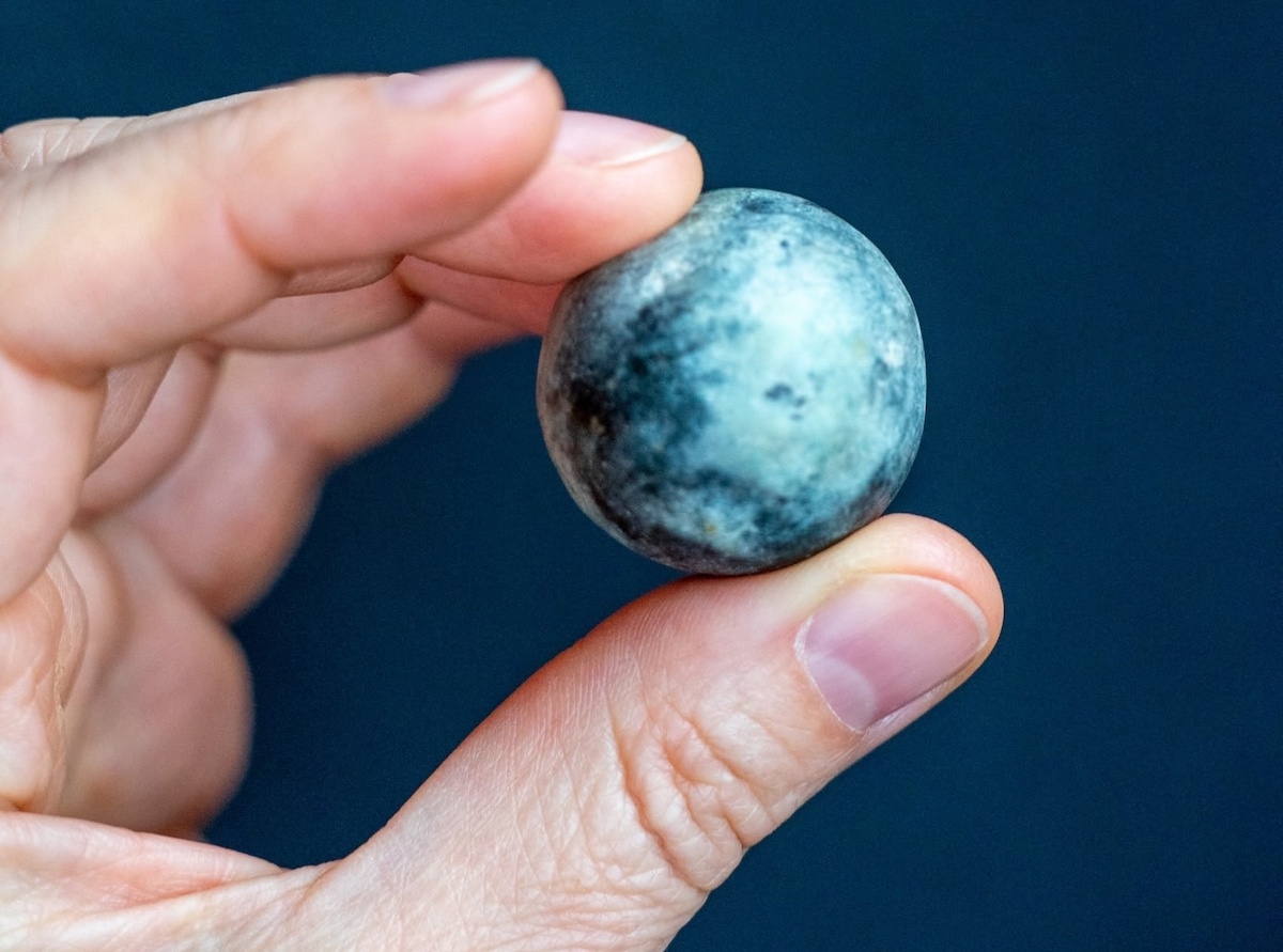 Шарик-болас. Источник: vk.com/nordarcheo