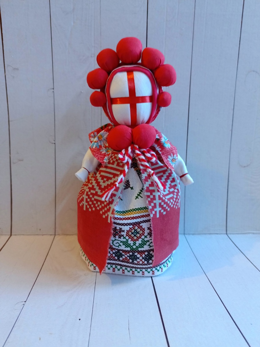 Кубанская свадебная кукла Вишенка. Фото автора.