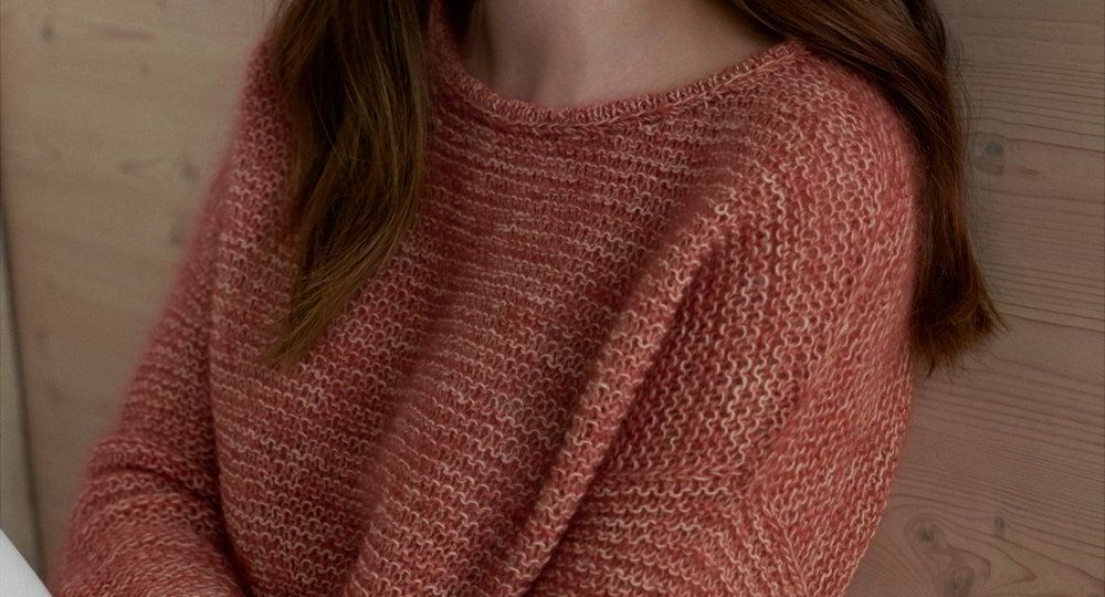 Почему вязание под новости — это не привычка, а способ выжить и не сойти с ума