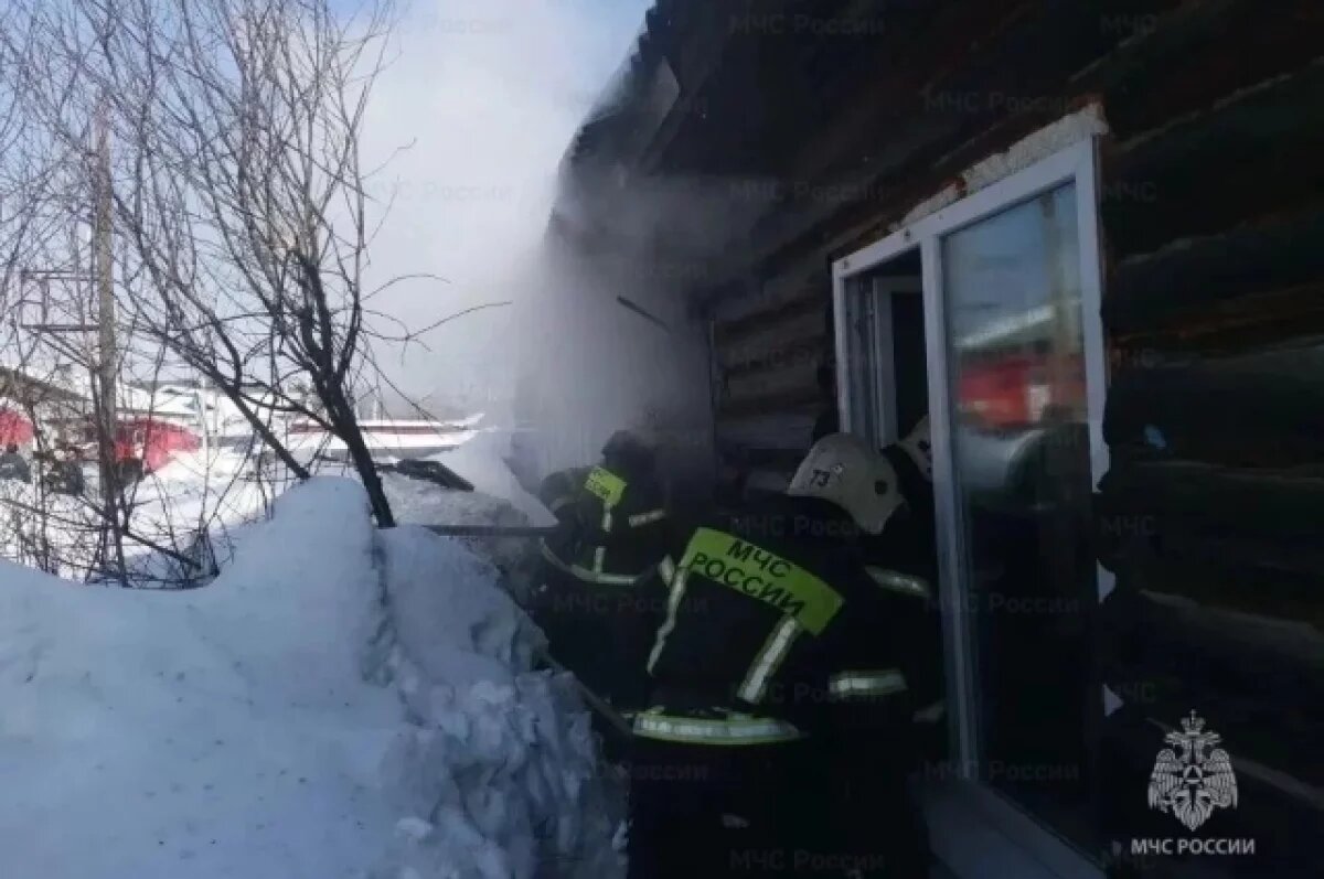    В Свердловской области за сутки потушили 12 пожаров, есть погибший