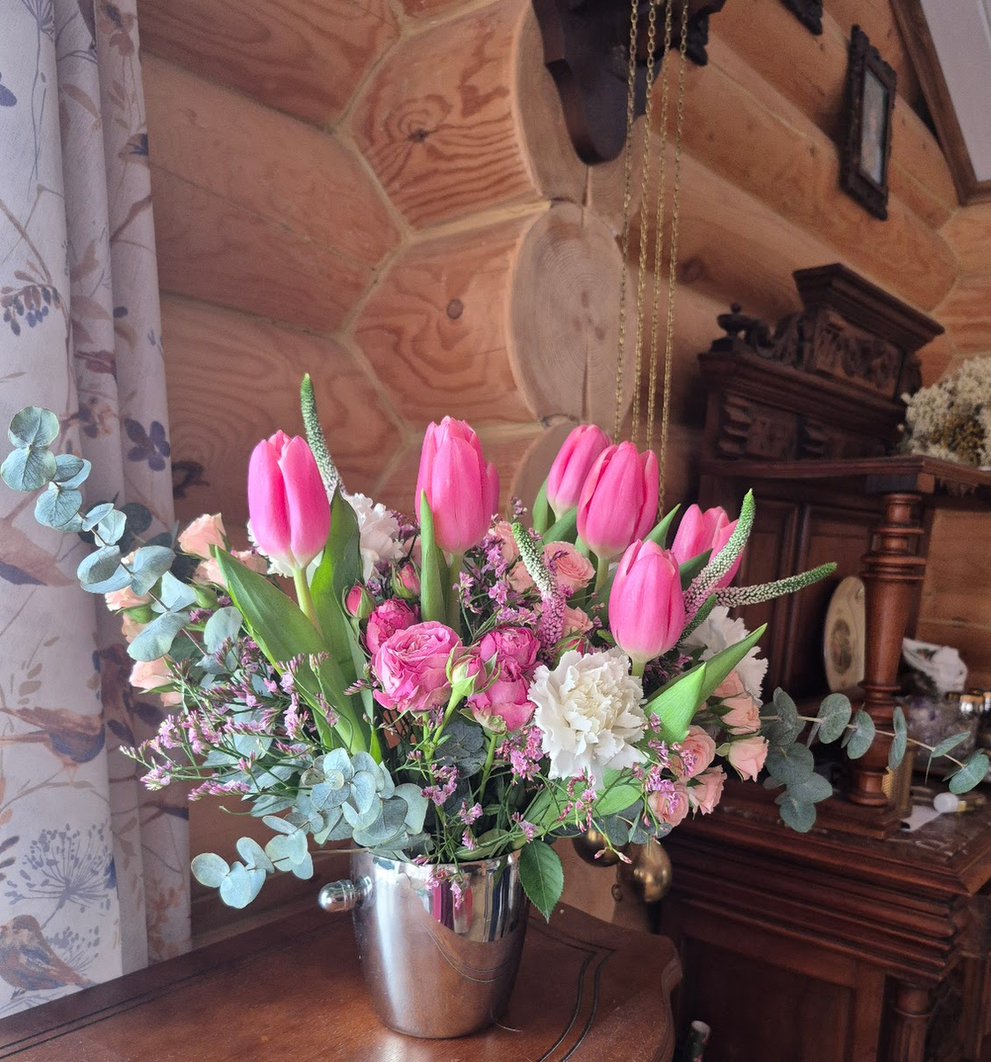 Просто мартовский букет