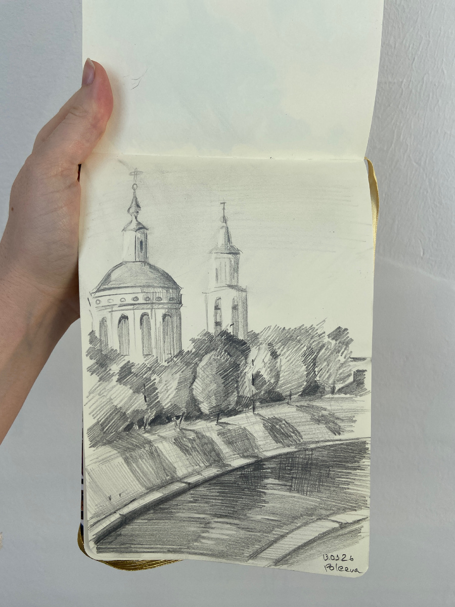 Орел карандашом