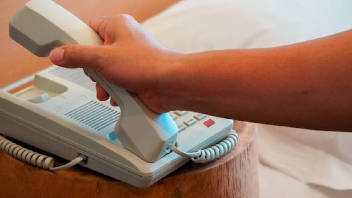 Назад в прошлое? В России предложили снова пользоваться стационарными телефонами