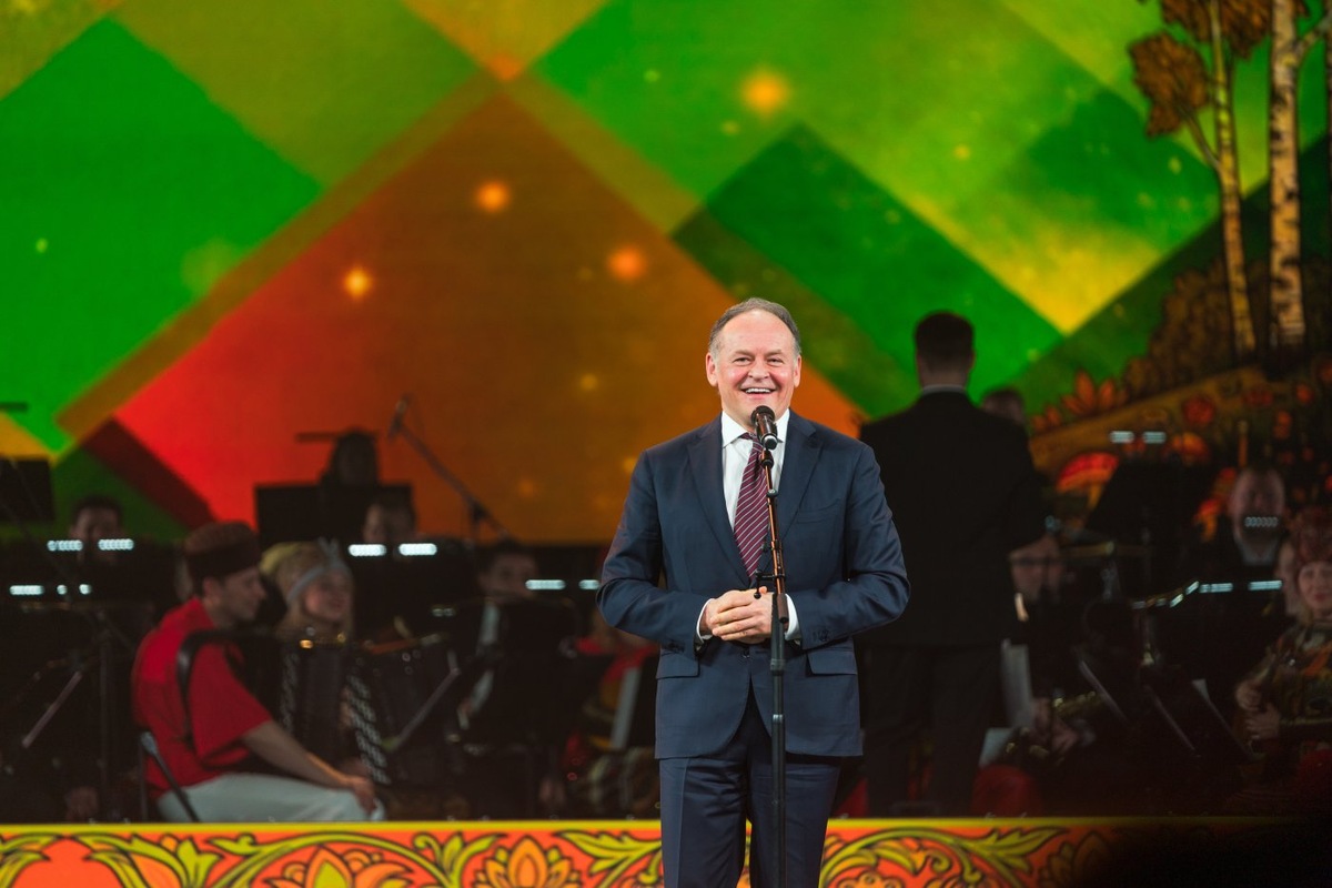    На открытии «Духа огня» вспомнили основателей и известных дебютантов фестиваля