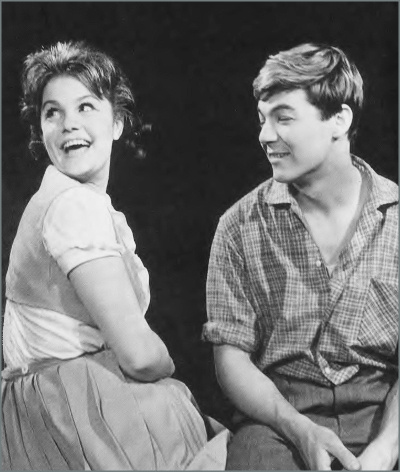 Сцена из спектакля Сергея Штейна "До свидания, мальчики!": Ольга Яковлева (Инка), Александр Збруев (Володя). Театр имени Ленинского комсомола, 1963 г.