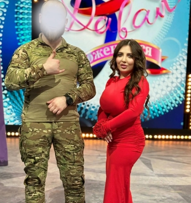     Башкортстан волонтеры «Давай поженимся»да мәхәббәтен тапкан