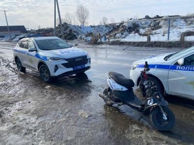 В Балаково полиция отняла у девятиклассника мопед