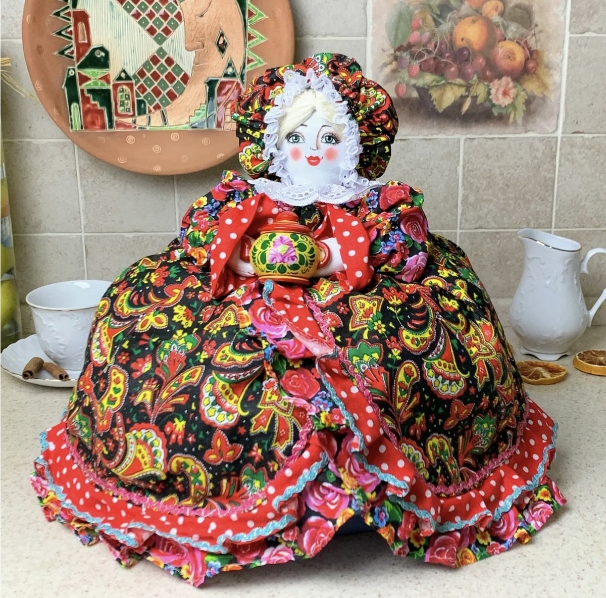 Баба на чайнике (фото из сети)