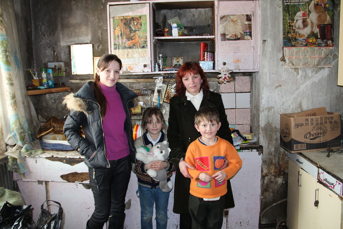 Неужели у нас люди еще вот так живут? Они не живут! Они так выживают!