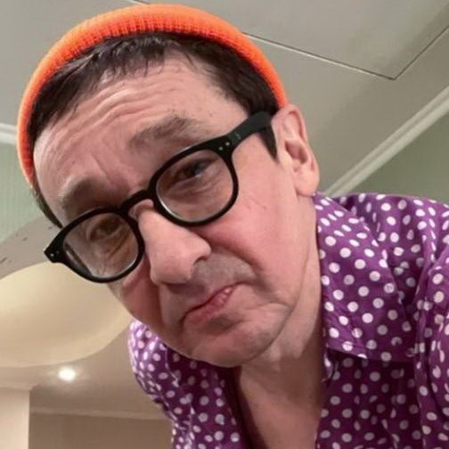     Евгений Хавтан и Роберт Ленц рассказывают о скандалах и депрессии в документальном фильме