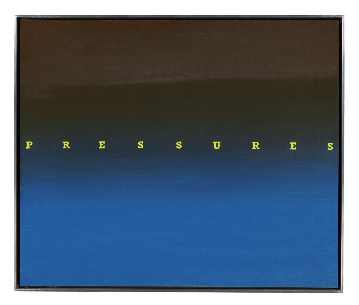 Pressures 1972. "Давление" или "Напряжение". Слово с открытым значением для личной интерпретации. Слово - эмоцональный образ.  Тяжелый по цвету шрифт на фоне мягкого градиента. 