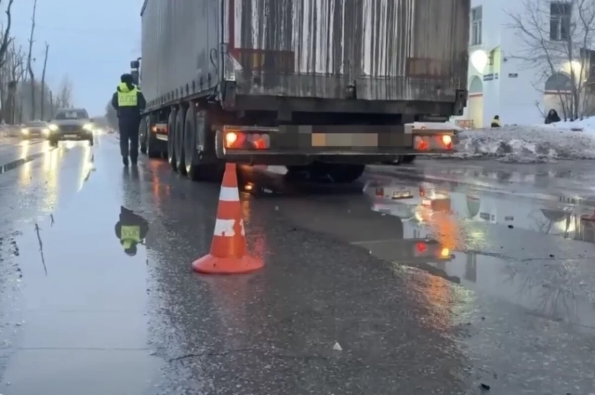    Появились подробности гибели женщины под колёсами грузовика в Перми