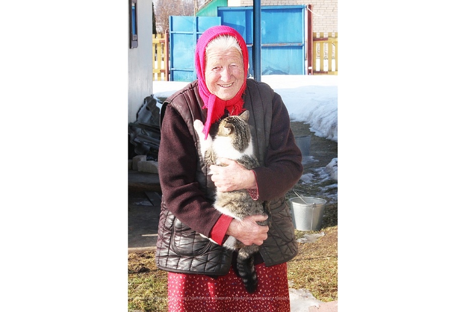     "Воевода" в юбке: как жительница глубинки держит связь между прошлым и настоящим