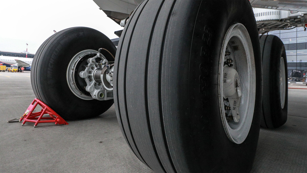    Самолет шасс без привязки ГЛП