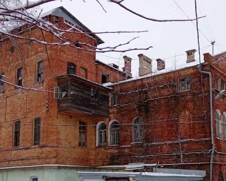     Аварийный «Дом Толубеева» в Курске готовят к передаче федералам