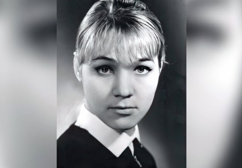Нина Русланова в юности