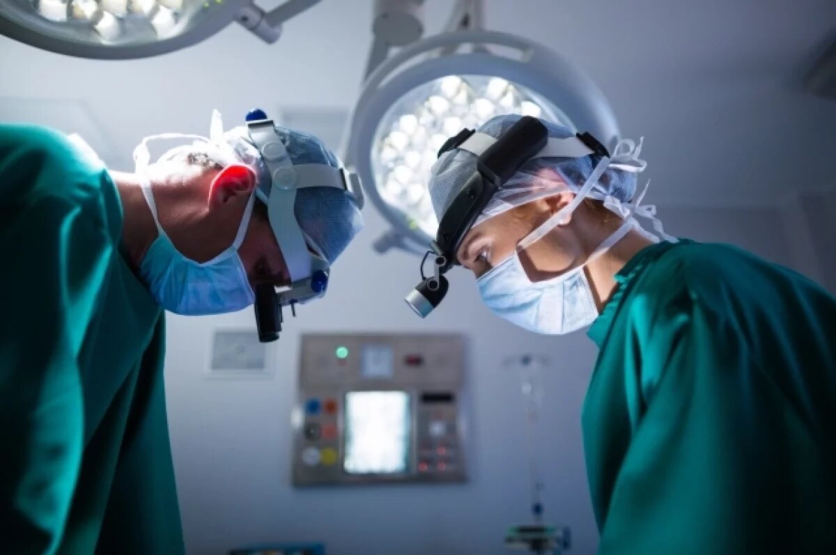    В Сургуте врачи сохранили репродуктивное здоровье женщине со сложной кистой