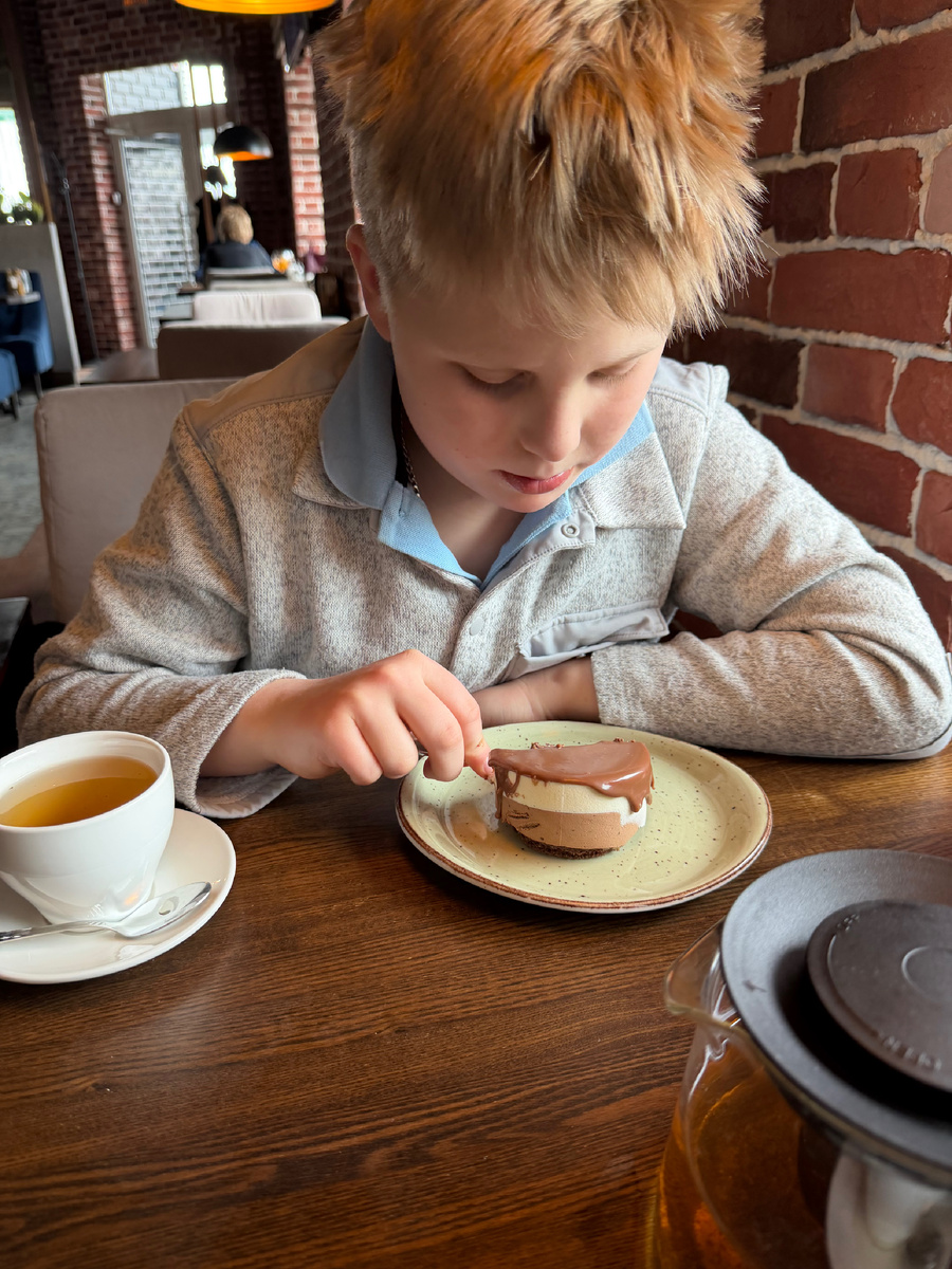 Обед в кафе