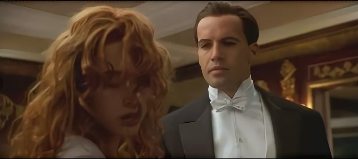 Кадр из фильма "Титаник"