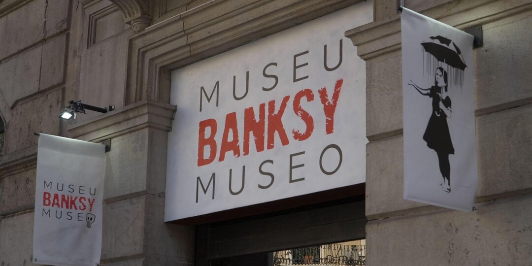 Бэнкси раскрыли: стало известно имя этого загадочного художника