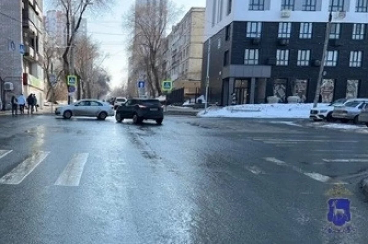    В Самаре Hyundai Tucson сбил девочку-подростка на пешеходном переходе