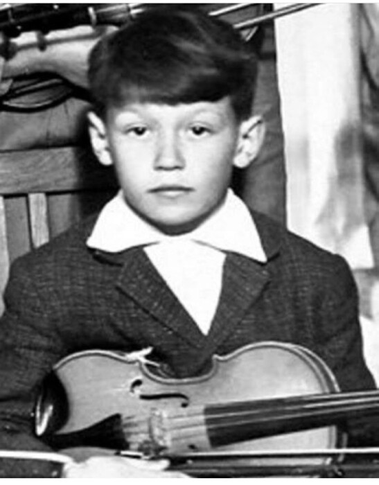 Владимир Кузьмин в детстве.